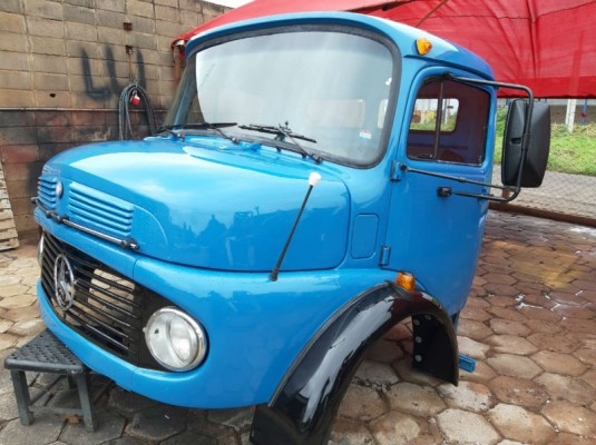 Cabine Mercedes Benz 1113 1513 Completa