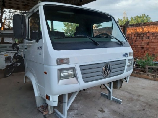 Cabine Volkswagen 8-150 completa