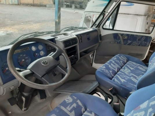Cabine Volkswagen 8-150 completa