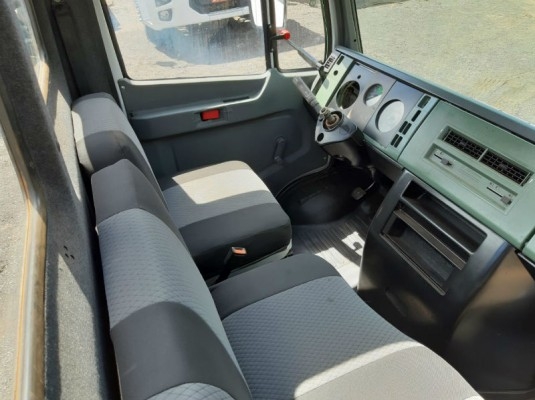 Cabine Mercedes Benz 1218 1418 1618 2318 2325