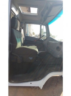Cabine Mercedes Benz 1620 Completa